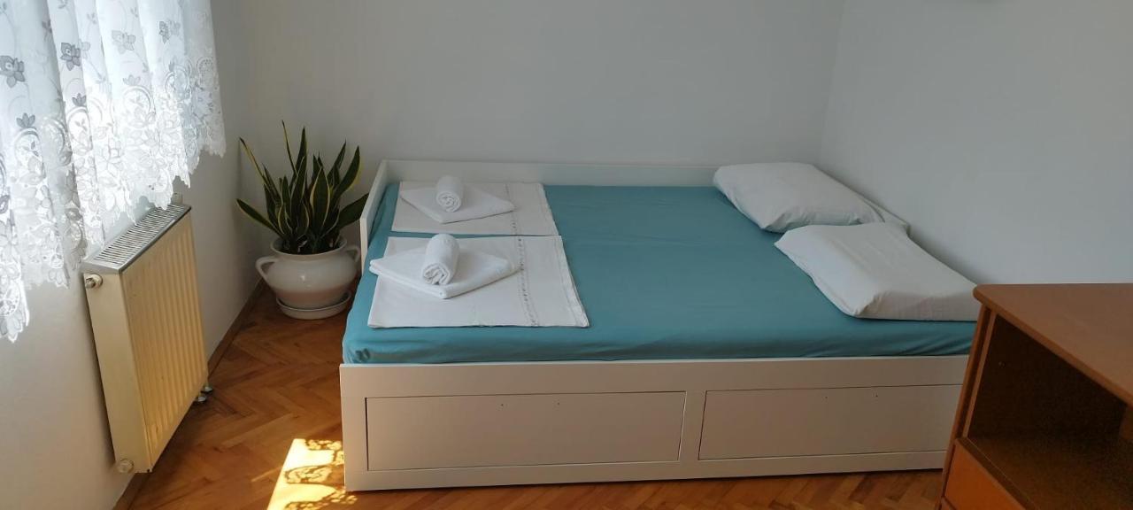 7 Flower Street Apartment Sempeter pri Gorici Exteriér fotografie